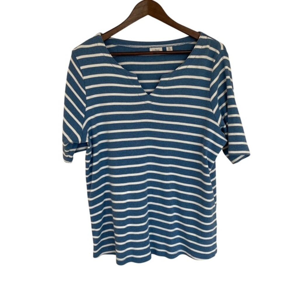 L.L. Bean Blue and White Striped Short Sleeve Top - XL